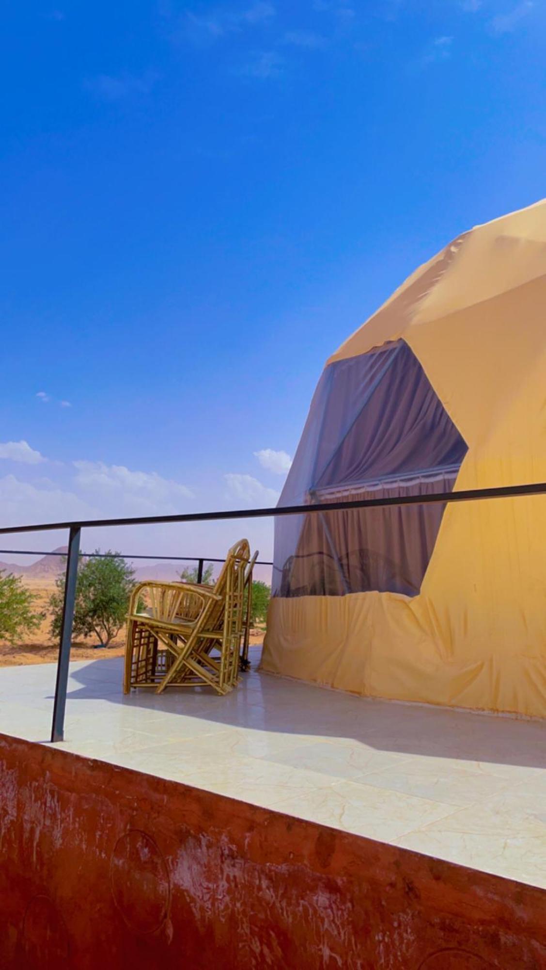 Adel Rum Camp Bubbles Wadi Rum Eksteriør billede